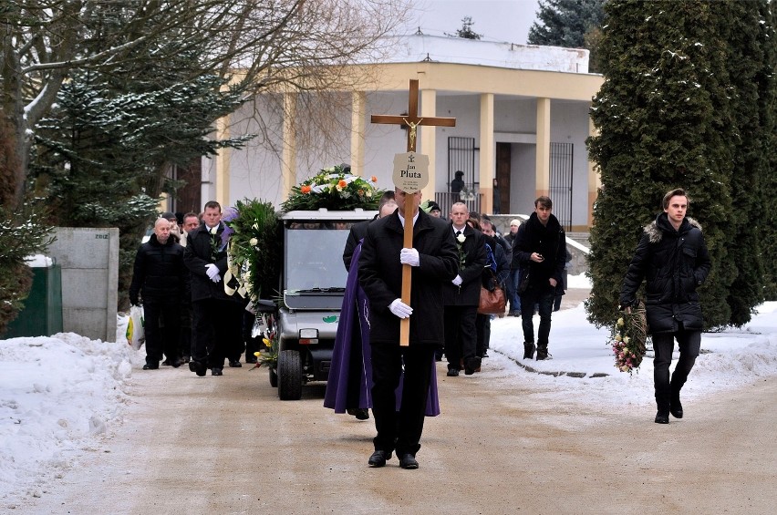 Pogrzeb perkusisty Jana Pluty w gdańskich Łostowicach [ZDJĘCIA]