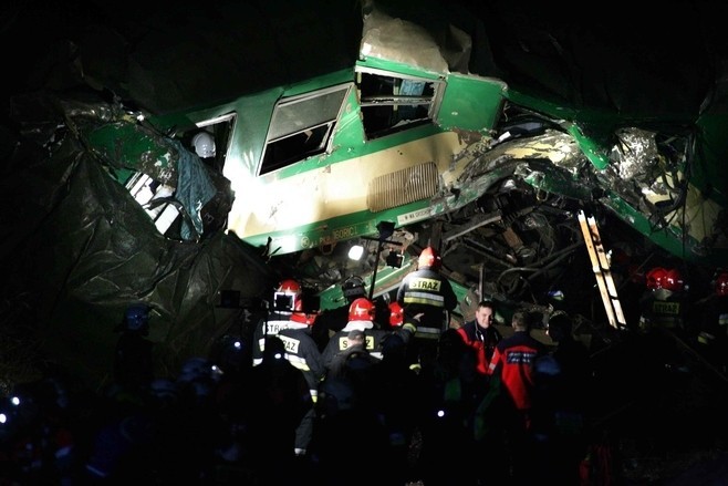 Śledztwo w sprawie katastrofy kolejowej pod Szczekocinami minimum do marca