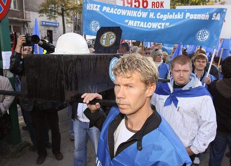 5 października odbyła się pierwsza manifestacja pracowników...