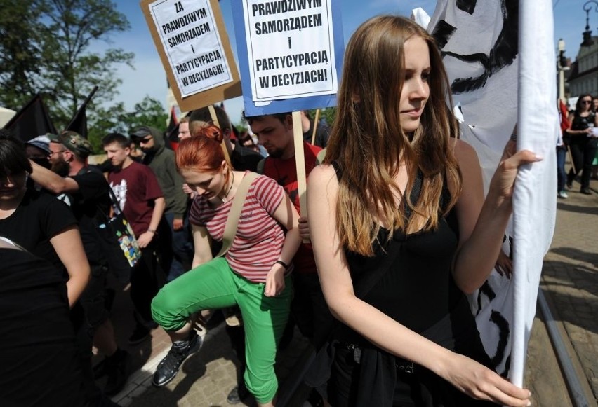 Manifestacja anarchistów w Poznaniu