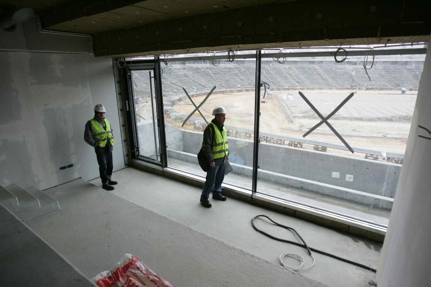 Jak się ma Stadion Śląski po awarii? Budują go dalej, a co! [ZDJĘCIA]