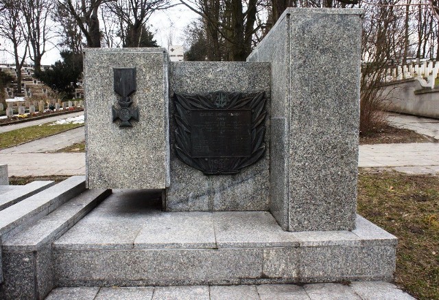 Pomnik członków Związku Walki Młodych na poznańskiej Cytadeli.