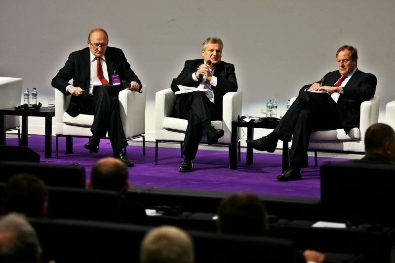 Światowi politycy goszczą we Wrocławiu na konferencji Global Forum (Zdjęcia)