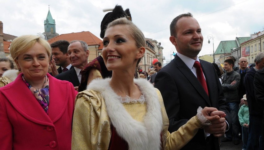 Lublin: Polonez na ponad sto par (WIDEO i ZDJĘCIA)