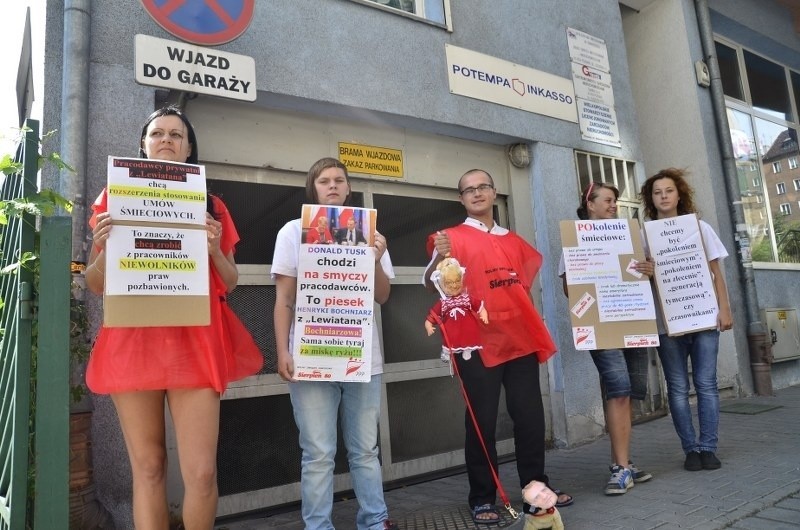 Nie dla umów śmieciowych! - protest w Poznaniu [ZDJĘCIA]