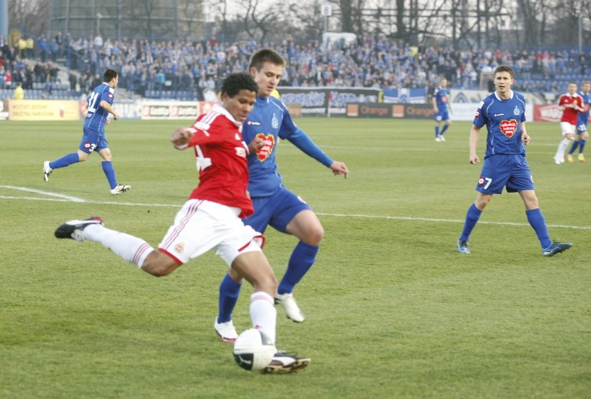 Ruch Chorzów - Wisła Kraków 3:1. Niebiescy mają sposób na Wisłę [ZDJĘCIA]