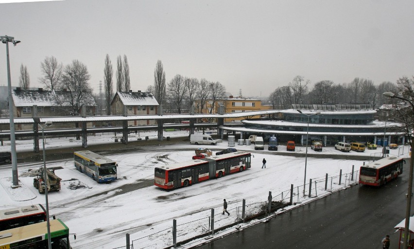 Dworzec autobusowy w Tarnowskich Górach będzie nowocześniejszy niż ten w Katowicach [ZDJĘCIA]