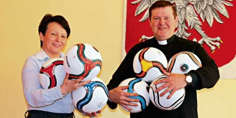 Szczyrk - uczestnicy nabożeństw w intecji Euro dostaną piłki