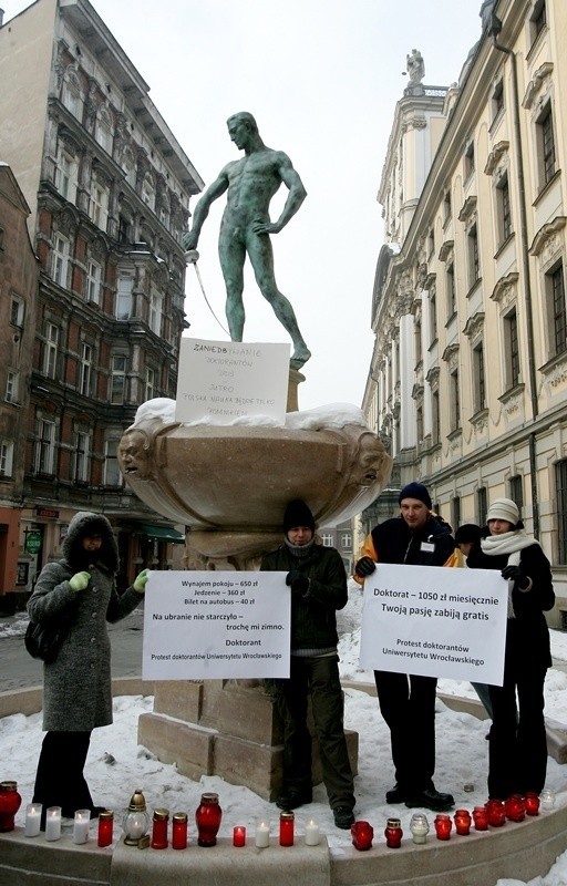 Wrocław: Strajkowali doktoranci z Uniwersytetu Wrocławskiego