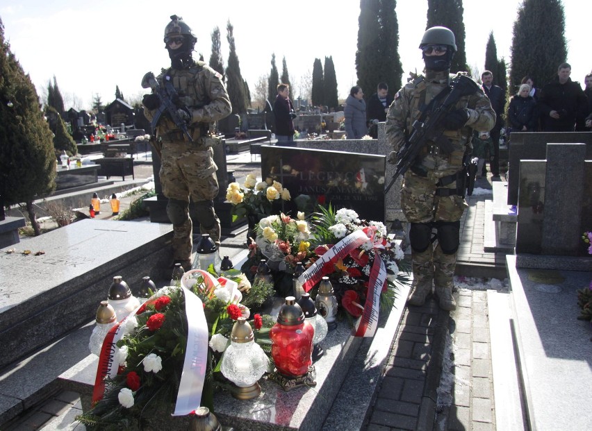 Komandosi pamiętają o zmarłym sierżancie Legenckim z Lublina