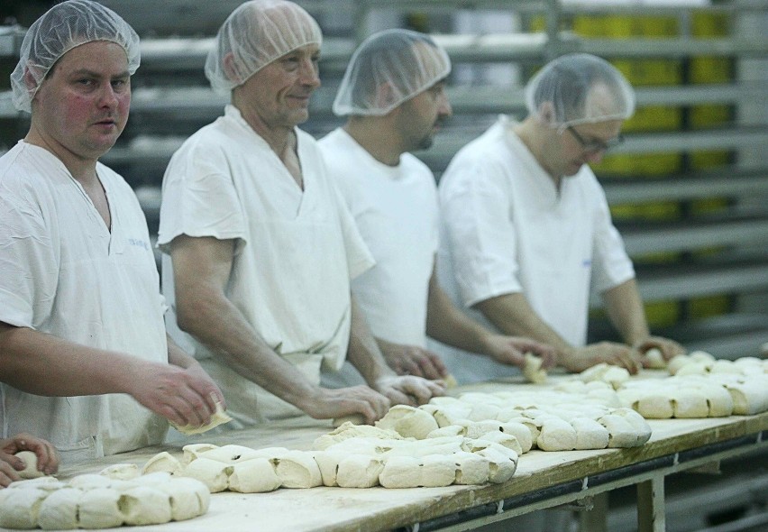 Wrocław: Mamut przestaje produkować chleb i bułki. Przegrał konkurencję
