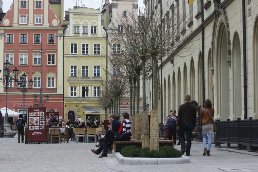 Zobacz jak zmienił się wrocławski Rynek (ZDJĘCIA)