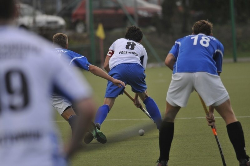 Hokej na trawie: Akademickie derby dla Politechniki Poznań [ZDJĘCIA]