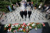 Poznań: Złożyli kwiaty na Cytadeli [ZDJĘCIA, FILM]