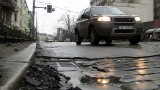 Wrocław: Ulica Pomorska pełna dziur (ZDJĘCIA)