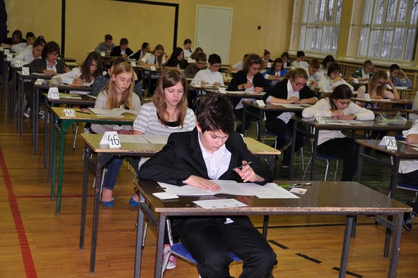 Próbny sprawdzian szóstoklasistów 2013 z Operonem w Szkole...