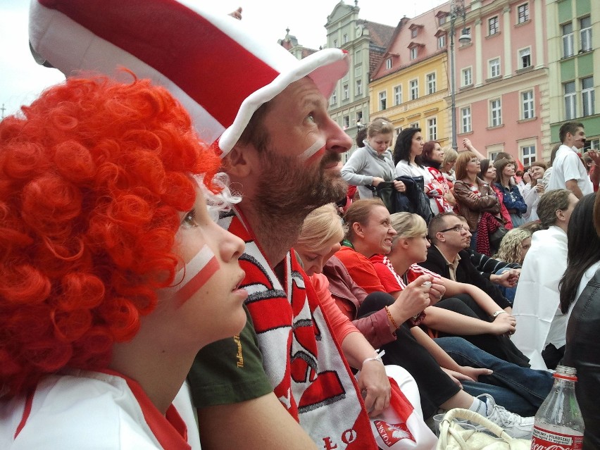 Wrocław: Mecz Polska-Rosja w strefie kibica Euro 2012 (ZDJĘCIA)