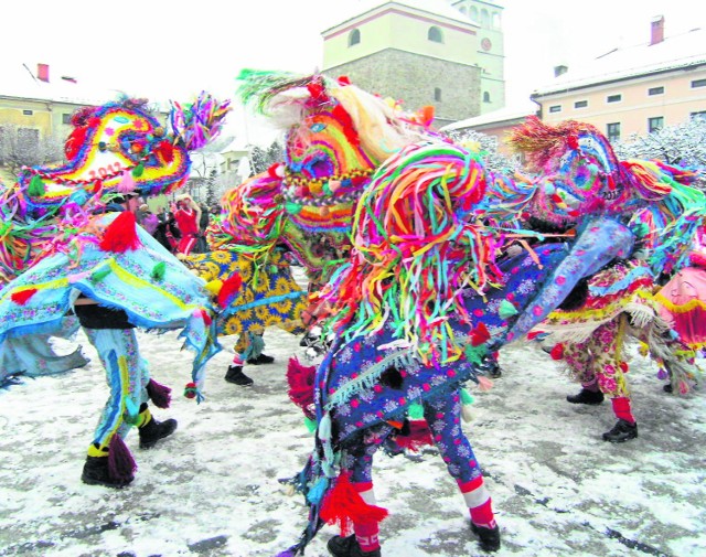 Częścią Żywieckich Godów jest plenerowy pokaz w Żywcu