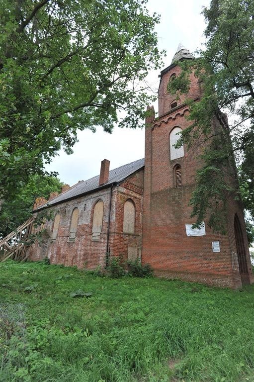 Kościół w Gnojewie w 2010 r.