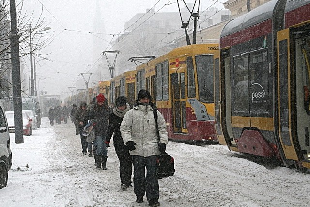 Funkcjonowanie Łódzkiego Tramwaju Regionalnego spędza sen z powiek także zwykłym łodzianom.