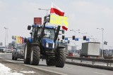 &quot;Polska ziemia w polskie ręce&quot; - rolnicy protestowali pod Wrocławiem