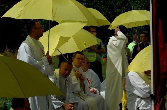 Pielgrzymka na Jasną Górę: Coraz bliżej celu (ZDJĘCIA)