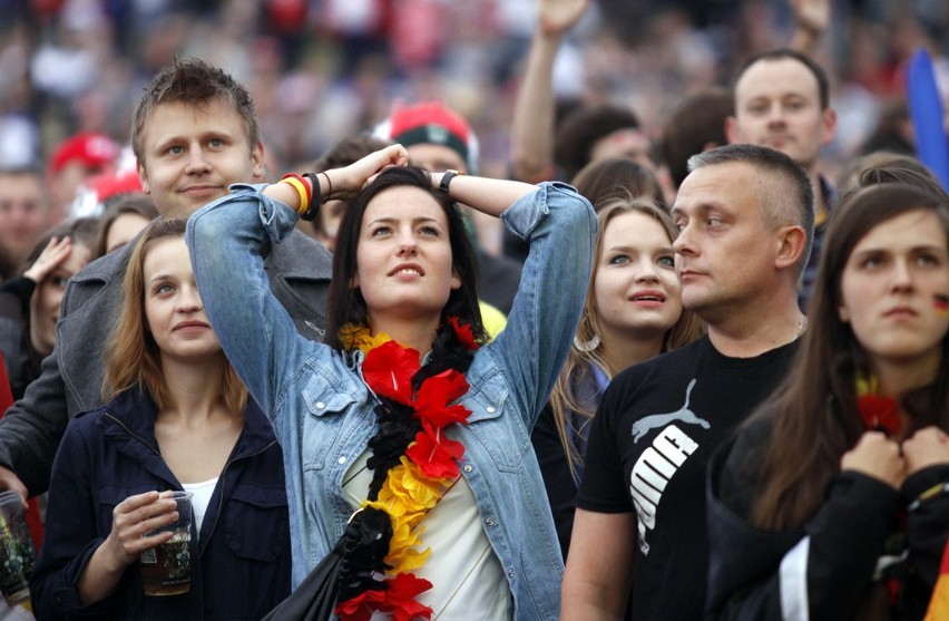 Gdańsk: Ponad 10 tys. osób oglądało mecz w Strefie Kibica [ZDJĘCIA]