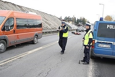 Jastrzębie-Zdrój: Śmiertelny wypadek na wiadukcie przy Pszczyńskiej [ZDJĘCIA]