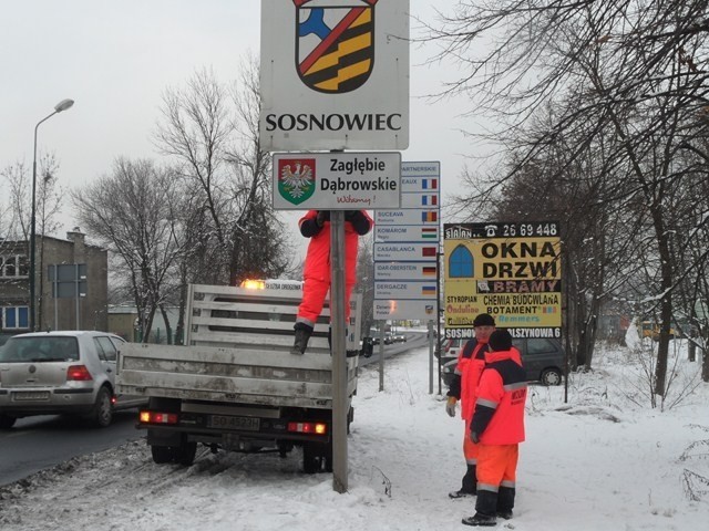 Pierwsze zagłebiowskie witacze już stoją