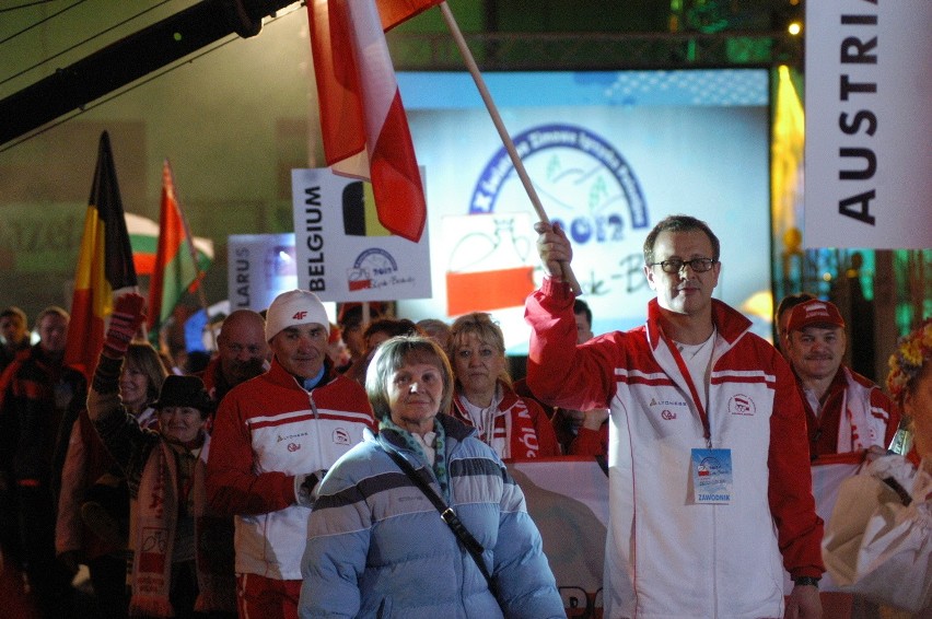 Wystartowały Światowe Zimowe Igrzyska Polonijne &quot;Śląsk-Beskidy&quot; 2012 [ZDJĘCIA]