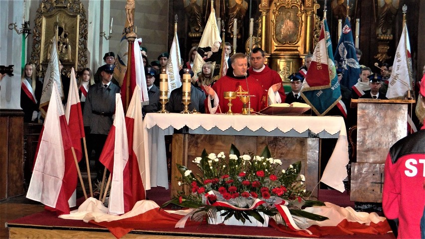 Msza Święta w intencji Ojczyzny w kościele pw. św. Andrzeja Apostoła [ZDJĘCIA]