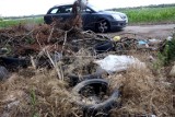 Dzikie wysypisko śmieci na ulicy Bobrowej w Legnicy, zobaczcie aktualne zdjęcia