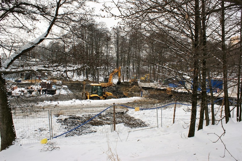 Budowa OBI w Jastrzębiu, jesień/zima 2009/2010