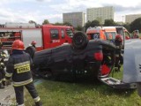 Wypadek na rondzie Kujawskim. Dzieci trafiły do szpitala