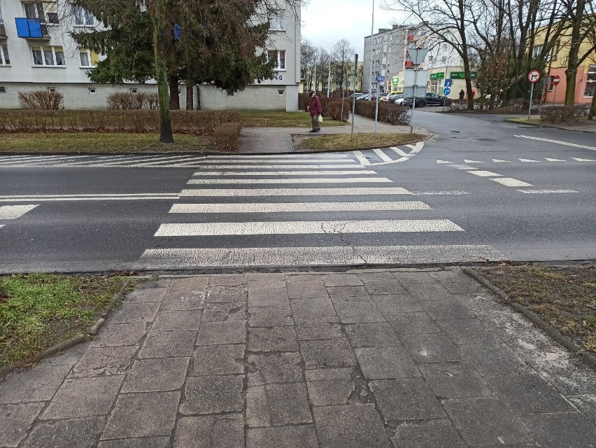 Rawicz. Dwie nowe ścieżki pieszo-rowerowe w mieście. Powstaną przy ulicy Sarnowskiej i na osiedlu Westerplatte [ZDJĘCIA]