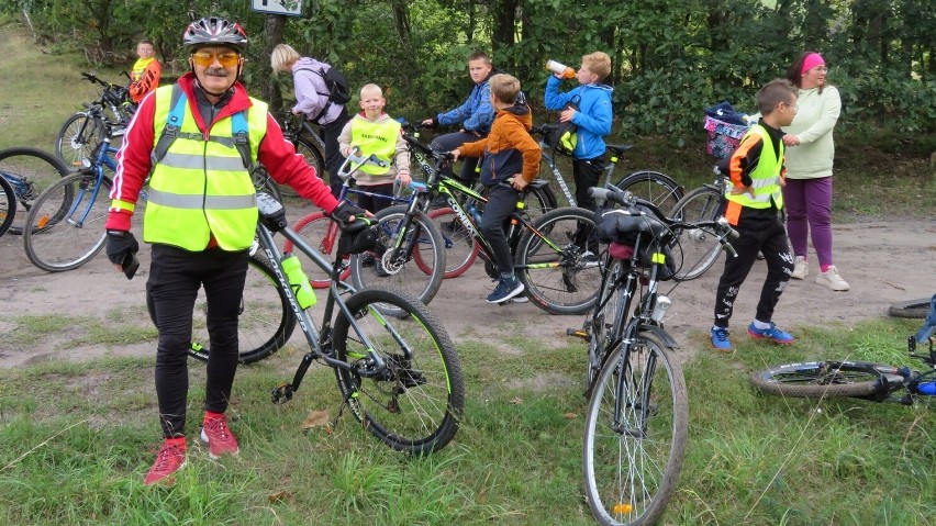 IV Cykliczny Rajd Rowerowy Szkoły Podstawowej w Radwankach