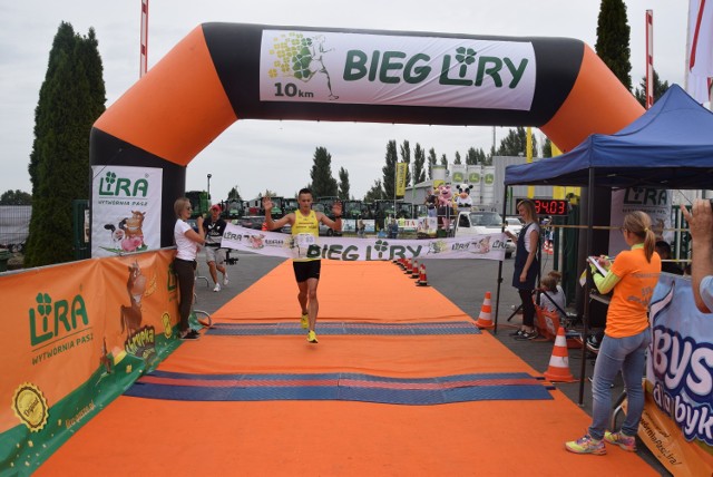 Piotr Mikołajczak wygrał sobotni "Bieg z Lirą", który odbywał się w Krzywiniu