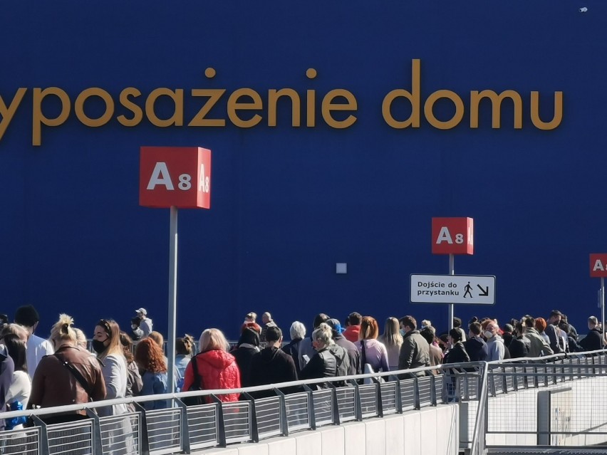 IKEA w Katowicach otwarta

Zobacz kolejne zdjęcia. Przesuwaj...