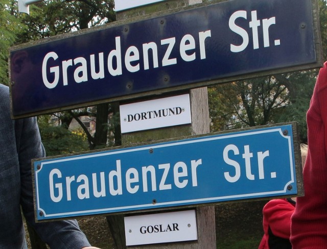 Chcecie dowiedzieć się w jakich miastach Niemiec istnieją ulice Grudziądzkie? I na własne oczy przekonać się jak one wyglądają?   Sprawdźcie to na kolejnych slajdach w galerii >>>>