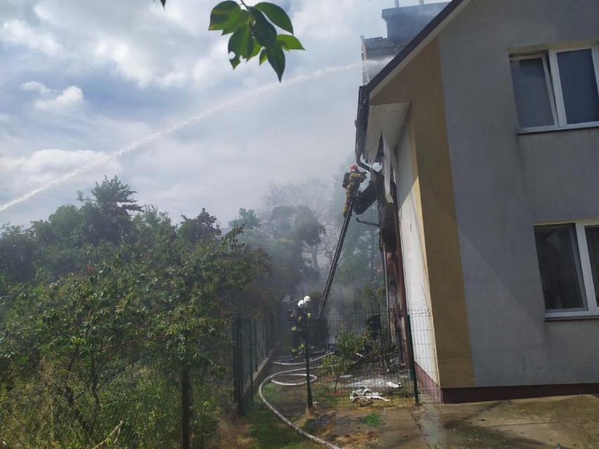 Pożar domu jednorodzinnego w Rumi. Trwa zbiórka środków na pomoc mieszkańcom