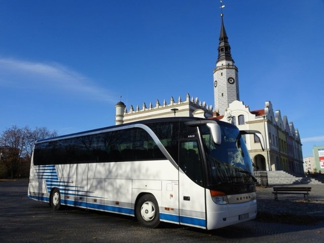 Autobusy PKS-u Głubczyce zostają w zajezdni. Tylko nieliczne kursy.
