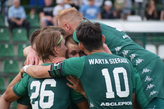 Derby Ziemi Sieradzkiej dla Warty, która pokonała Pogoń 3:2!