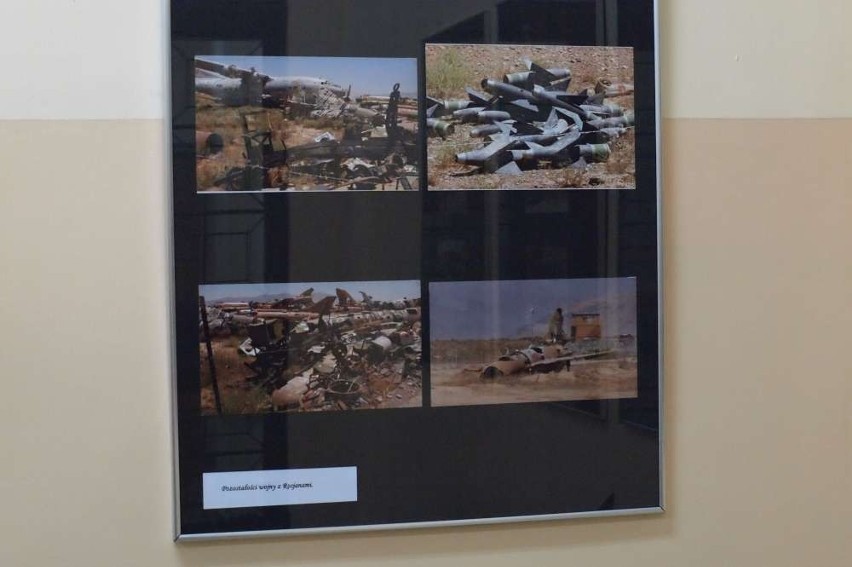 Gniezno: Wystawa zdjęć Karola Mikuły z Afganistanu w Bibliotece