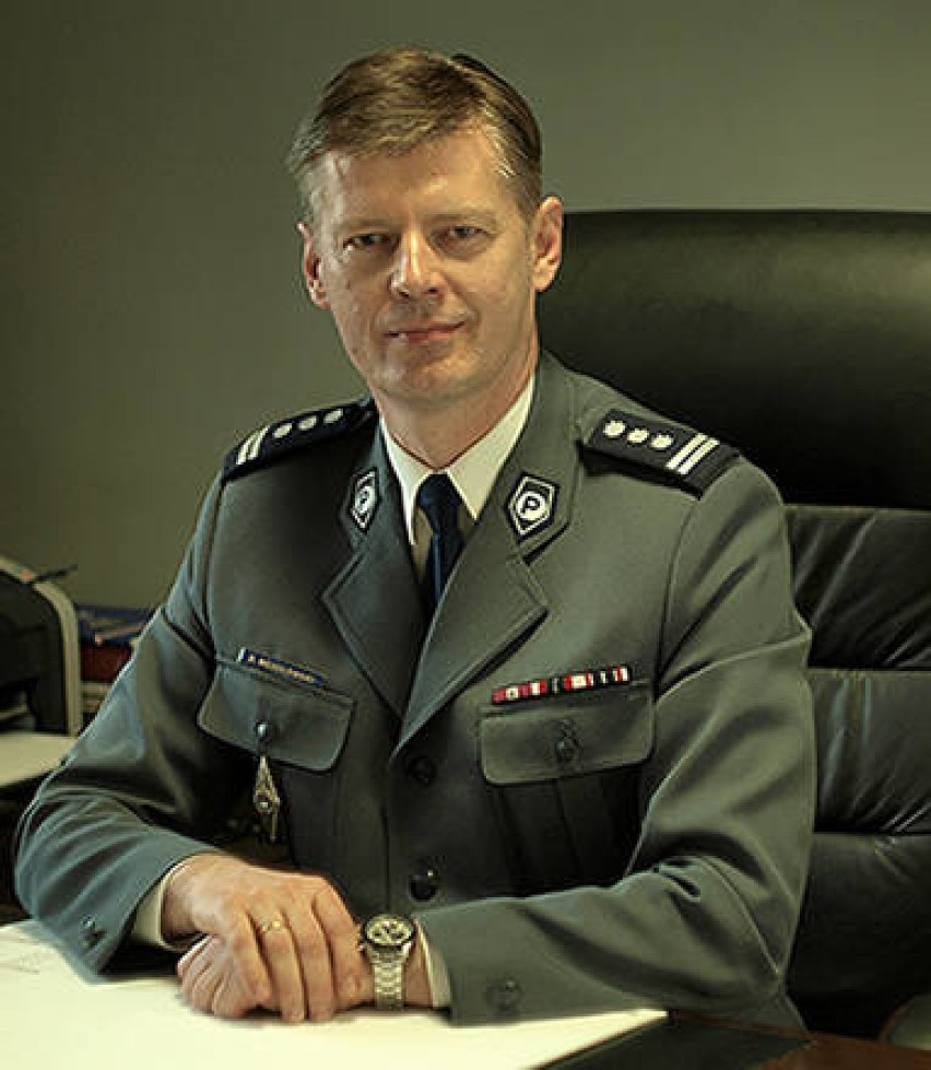 Dariusz Wesołowski, policjant, nominowany za służbę na...