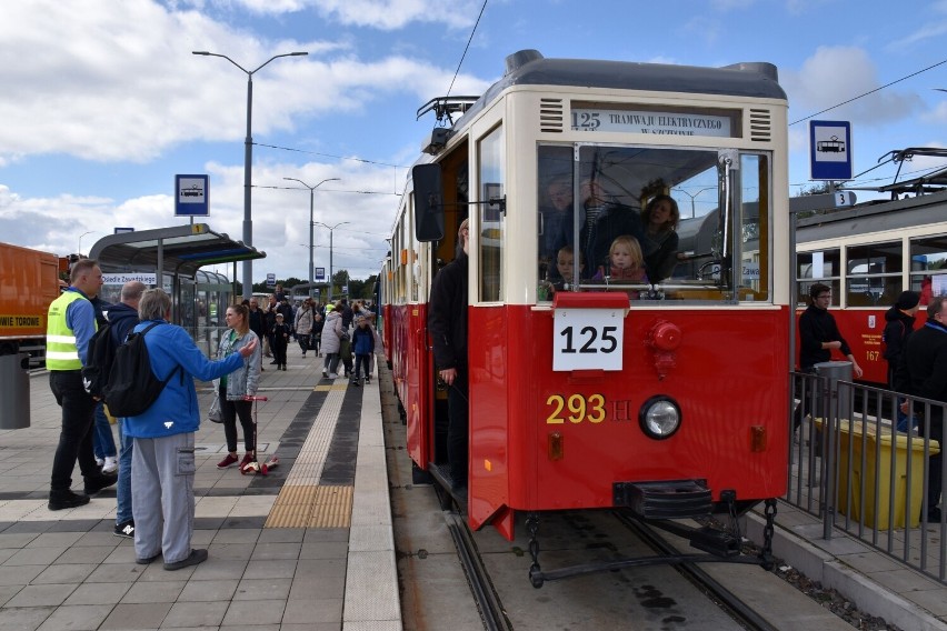 Wyjątkowy szczeciński tramwaj wróci na tory. Zabytek zachwyci mieszkańców? [ZDJĘCIA]