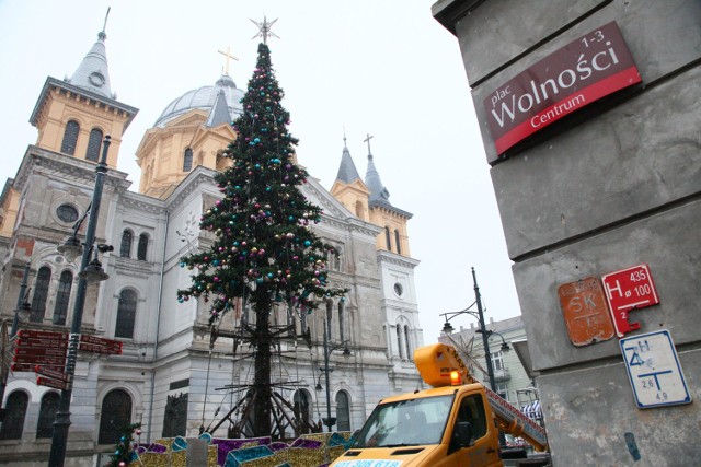 Jarmark świąteczny na Piotrkowskiej w Łodzi