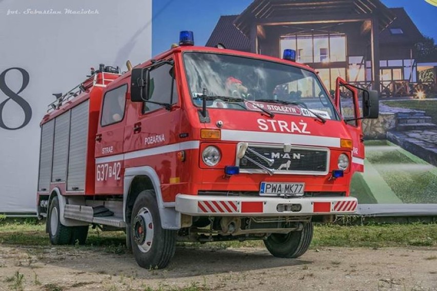 Nasi strażacy uczestniczyli w zlocie "czerwonych samochodów" w Poznaniu