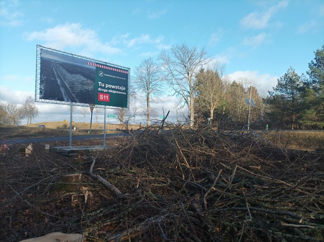 Bilbord przy DK20 na wysokości skrzyżowania na Spore i Brzeźno