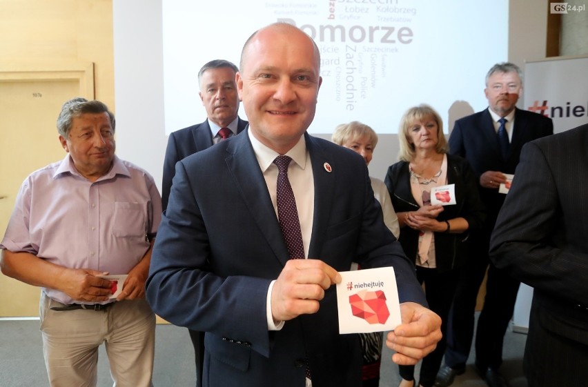 Czy Bezpartyjni wybierają się do parlamentu? Piotr Krzystek zabiera głos