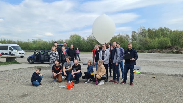 Studenci Politechniki Krakowskiej wysłali do stratosfery własną sondę